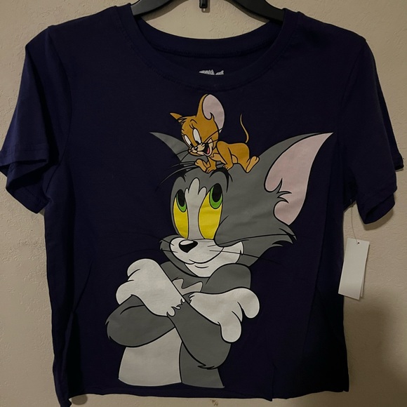 NWT LARGETOM & JERRY JUNIORS LICENSED GRAPHIC TEE. Purple 100% cotton - Picture 1 of 6